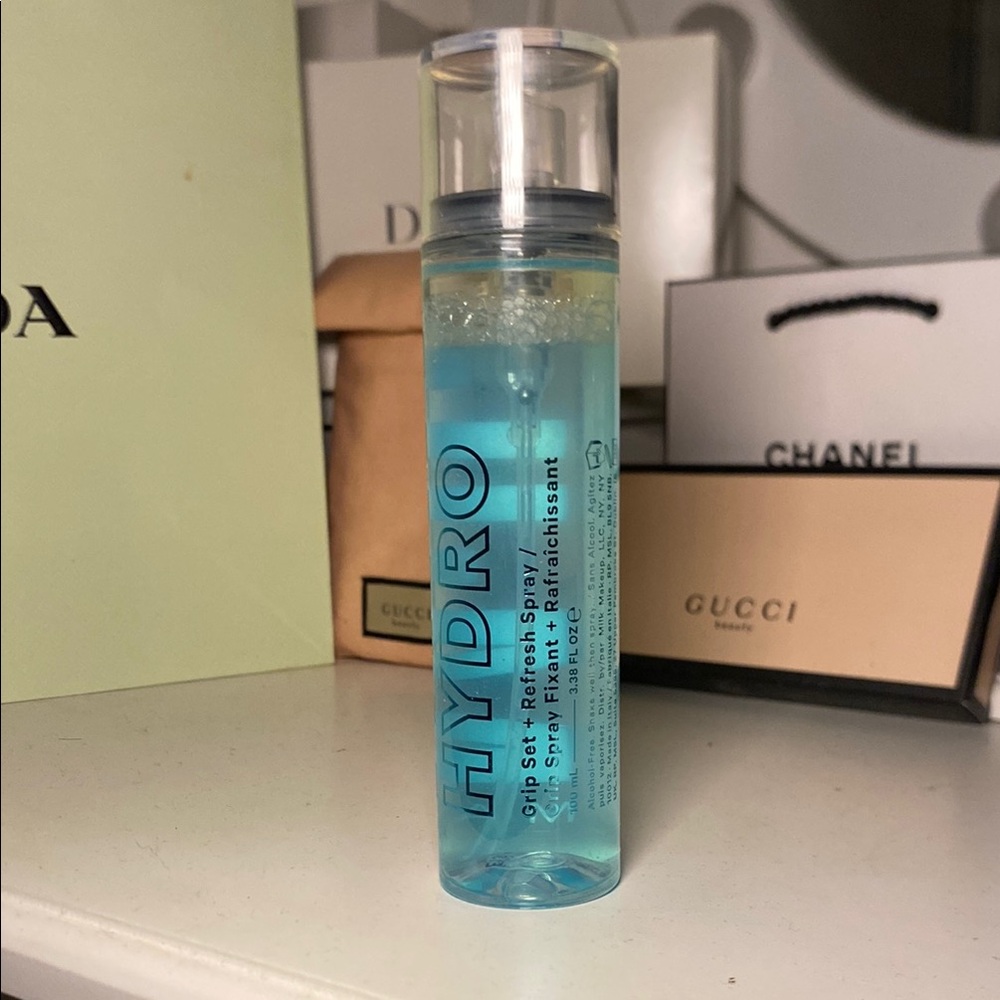 Hydro Refreshing Spray - Blue